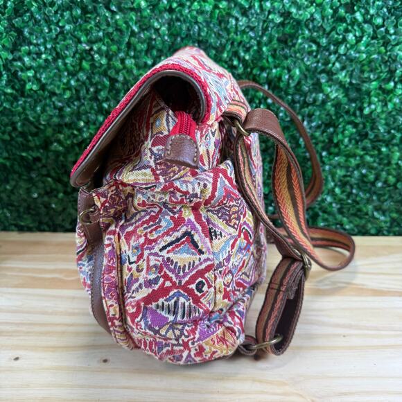 Sakroots Artist Circle Convertible Backpack Red Peace Love Bag Tote Travel - Picture 7 of 12